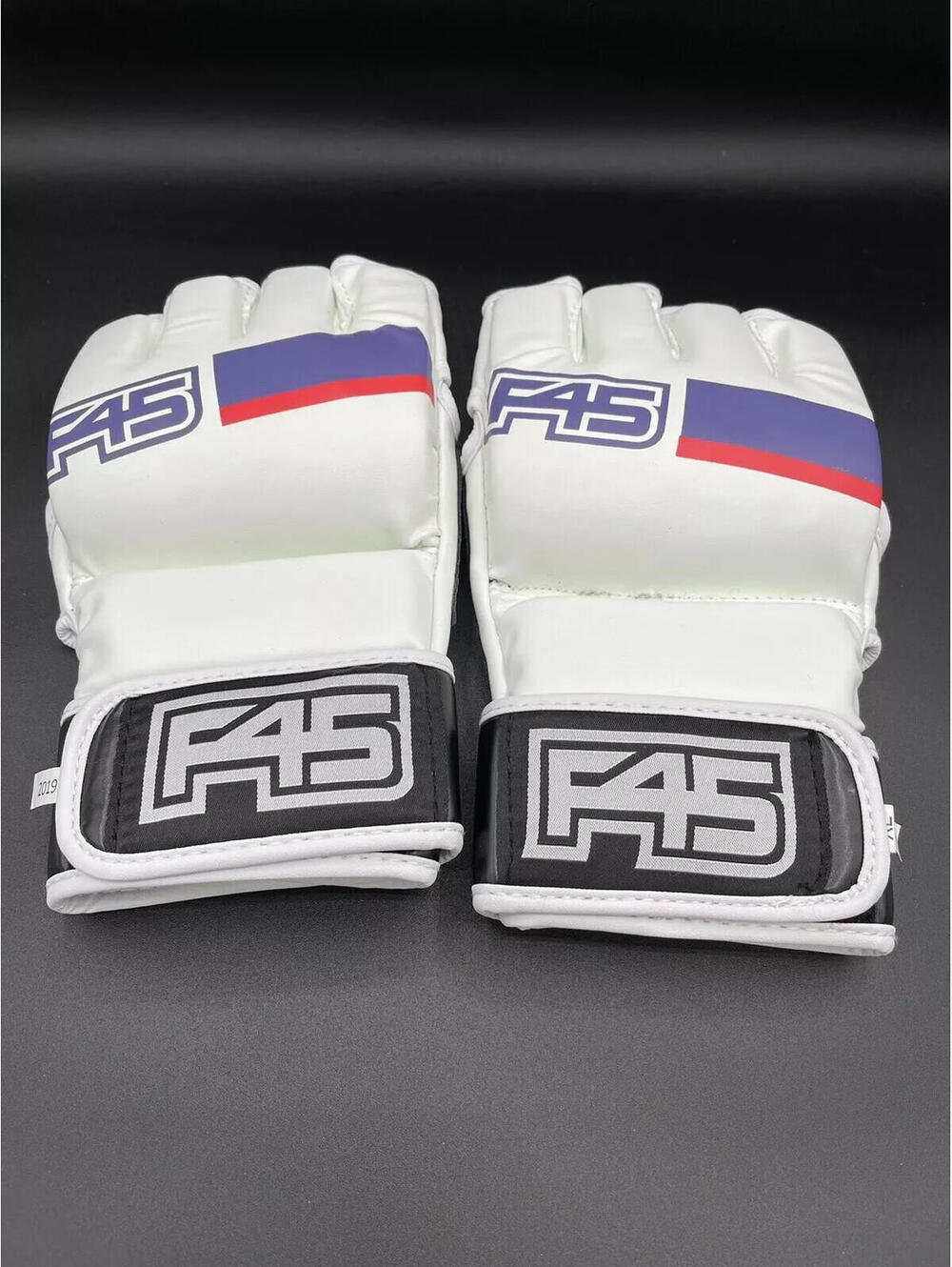 Martial Arts / Boxing / UFC F45 GLOVES Size /3 PACK/SMALL, MEDIUM AND LARGE